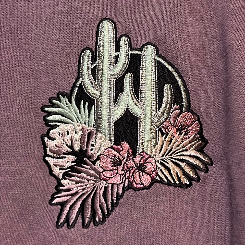 PINK Victoria’s Secret cropped hoodie embroidery, sequins size medium